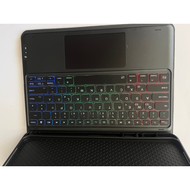 Etui z klawiaturą do iPada 13-inch